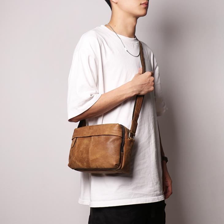 Mens Teddy Leather Messenger Bag  |  Bags Bags Bags