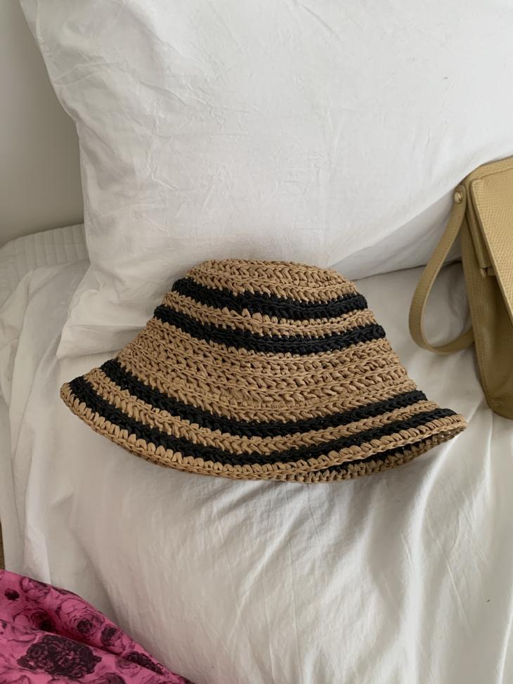 Womens Black & White Stripe Straw Hat  |  Hats Hats Black