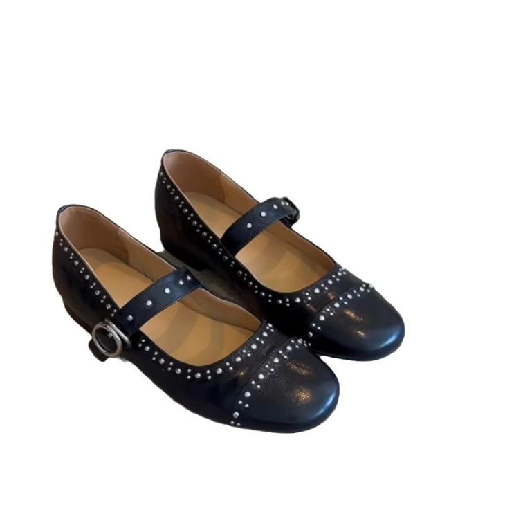 Womens Loral Stud Mary Jane  |  Shoes Shoes Shoes