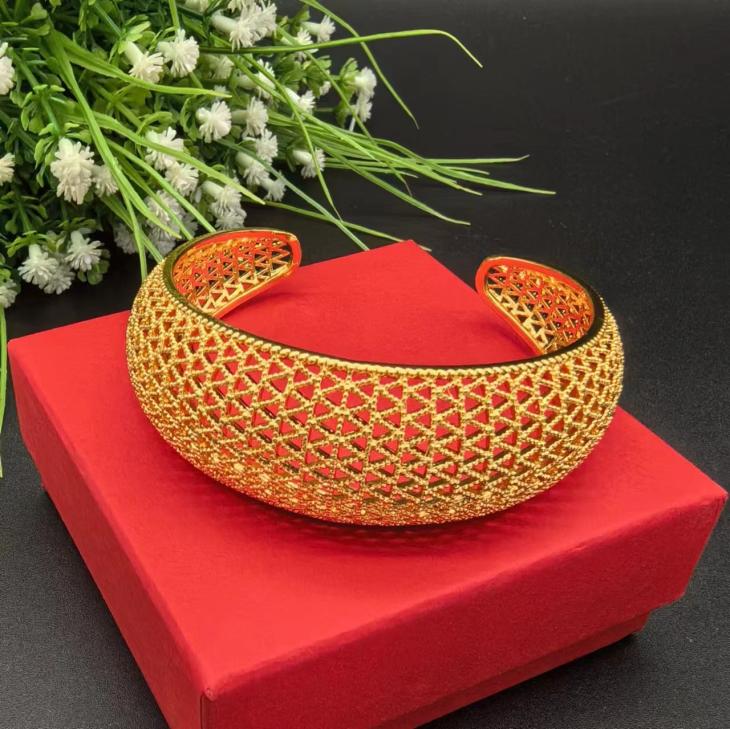 Womens/Mens Signature Mesh Bracelet  |  Fashion Jewelry Fashion Jewelry Fashion Jewelry